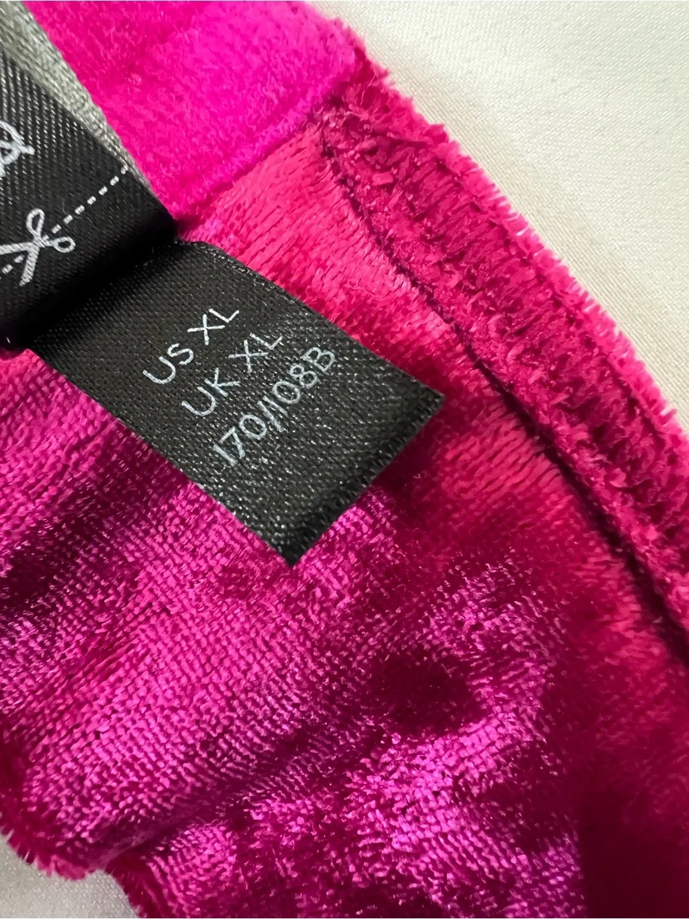 Anthropologie Velvet Tassel Bralette in Fuchsia size XL